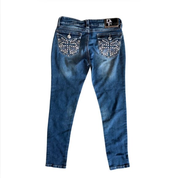 D-FUZ WOMEN SIZE 5 / 6 Skinny Jeans Mid Rise Jeweled Pockets Medium Blue No Hole - Picture 2 of 15